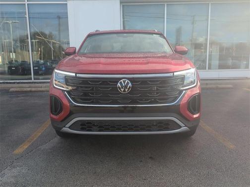 2025 Volkswagen Atlas Cross Sport 2.0T SE w/Technology 4MOTION