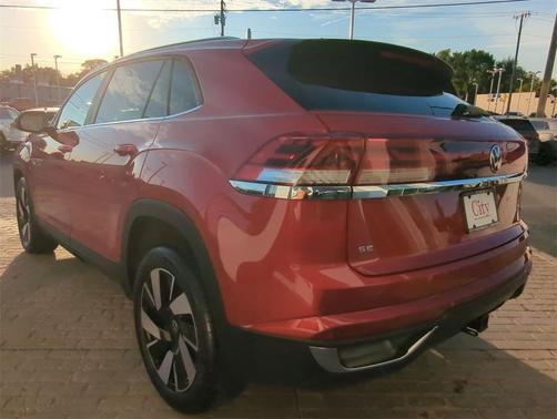 2025 Volkswagen Atlas Cross Sport 2.0T SE w/Technology 4MOTION