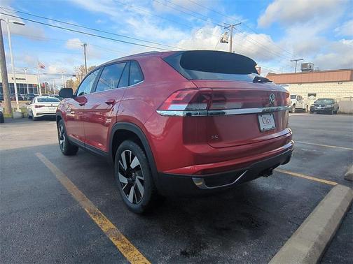 2025 Volkswagen Atlas Cross Sport 2.0T SE w/Technology 4MOTION
