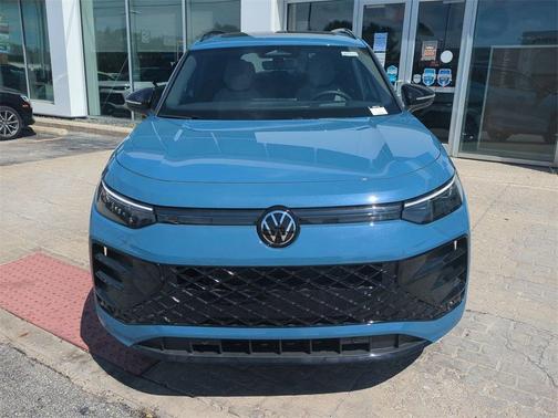 2025 Volkswagen Tiguan 2.0T SE R-Line Black 4MOTION