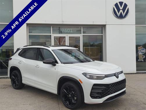 2025 Volkswagen Tiguan 2.0T SE R-Line Black 4MOTION