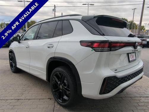 2025 Volkswagen Tiguan 2.0T SE R-Line Black 4MOTION