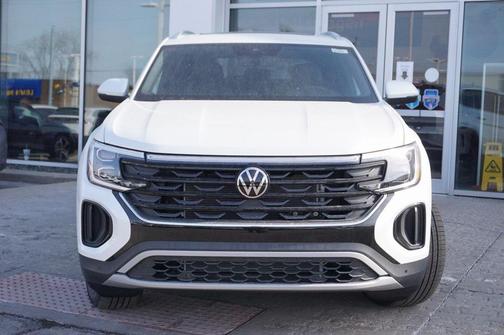 2026 Volkswagen Atlas Cross Sport 2.0T SE w/Technology 4MOTION
