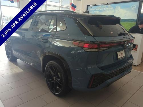 2025 Volkswagen Tiguan 2.0T SE R-Line Black 4MOTION