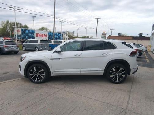 2025 Volkswagen Atlas Cross Sport 2.0T SEL Premium