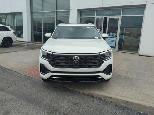 2025 Volkswagen Atlas Cross Sport 2.0T SEL Premium