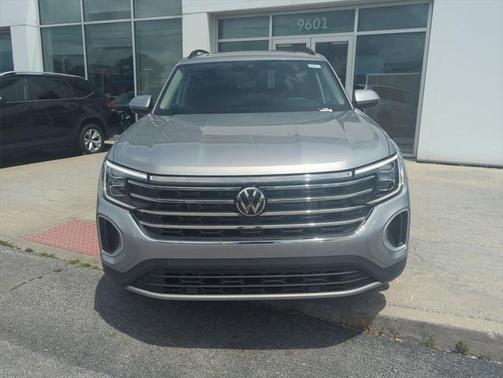 2025 Volkswagen Atlas 2.0T SE w/Technology 4MOTION