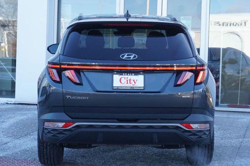 2022 Hyundai TUCSON SEL