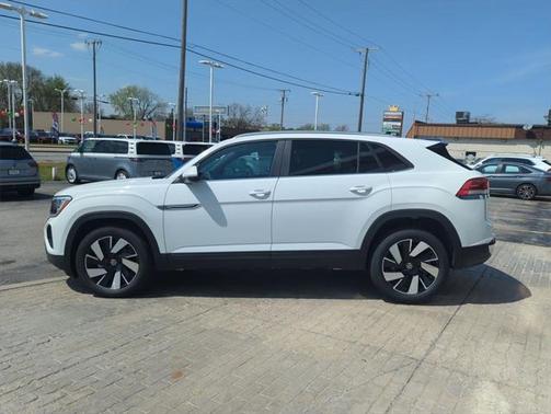 2025 Volkswagen Atlas Cross Sport 2.0T SE w/Technology 4MOTION