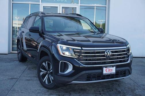 Deep Black 2024 Volkswagen Atlas 2.0T SE