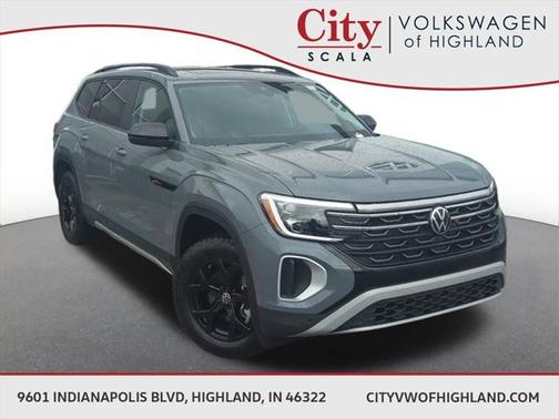 2025 Volkswagen Atlas 2.0T Peak Edition