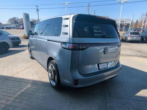 2025 Volkswagen ID. Buzz Pro S