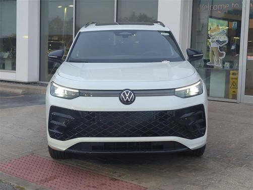 2026 Volkswagen Tiguan 2.0T SE R-Line Black 4MOTION