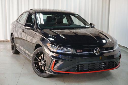Deep Black Pearl 2026 Volkswagen Jetta GLI 2.0T Autobahn