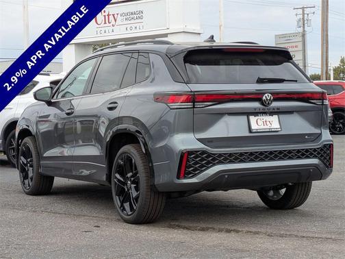 2025 Volkswagen Tiguan 2.0T SE R-Line Black 4MOTION