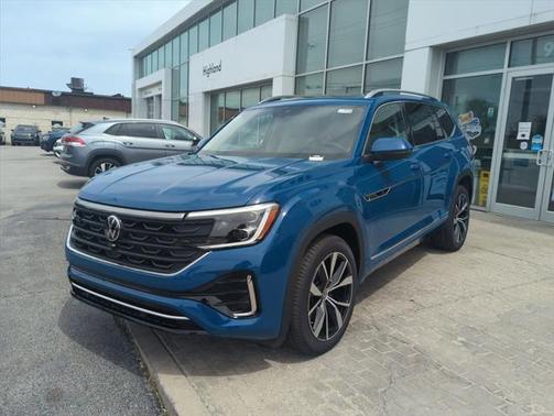 2025 Volkswagen Atlas 2.0T SEL Premium R-Line 4MOTION
