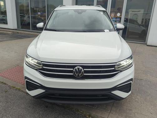 2024 Volkswagen Tiguan 2.0T SE 4MOTION