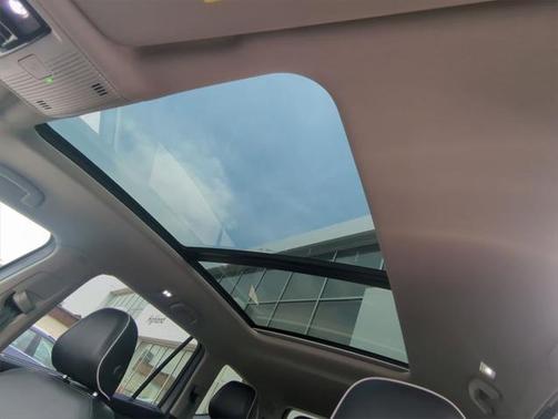 2024 Volkswagen Atlas 2.0T SEL Premium R-Line 4MOTION