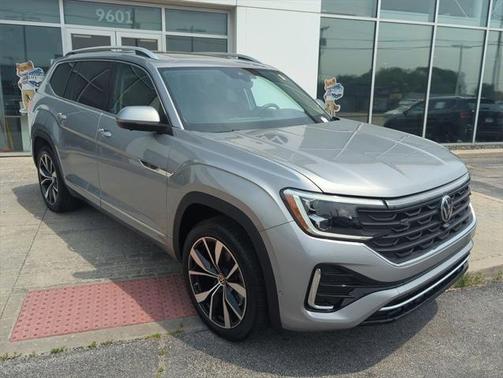 2024 Volkswagen Atlas 2.0T SEL Premium R-Line 4MOTION