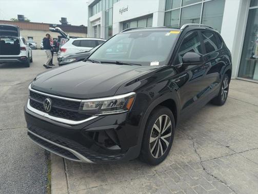2023 Volkswagen Taos 1.5T SE