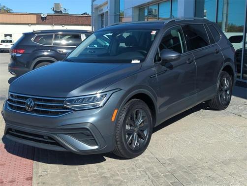 2024 Volkswagen Tiguan 2.0T SE 4MOTION
