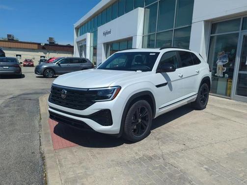 2025 Volkswagen Atlas Cross Sport 2.0T SEL