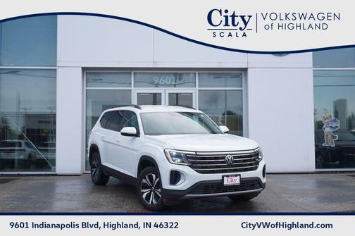 Pure White 2024 Volkswagen Atlas 2.0T SE
