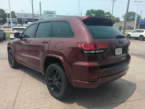 2019 Jeep Grand Cherokee Altitude