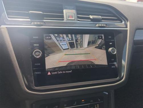 2022 Volkswagen Tiguan 2.0T SEL R-Line 4MOTION