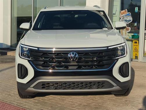 2024 Volkswagen Atlas Cross Sport 2.0T SE