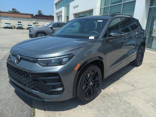 2025 Volkswagen Tiguan 2.0T SE R-Line Black 4MOTION