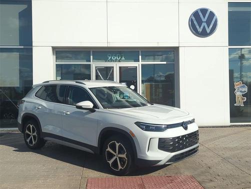 2025 Volkswagen Tiguan 2.0T SE 4MOTION