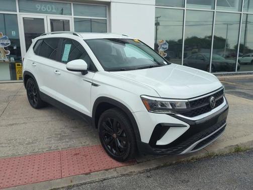 2023 Volkswagen Taos 1.5T SE