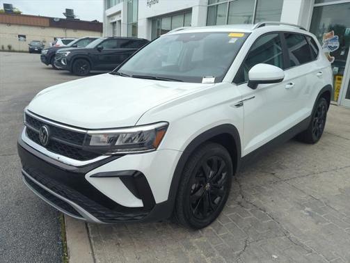 2023 Volkswagen Taos 1.5T SE