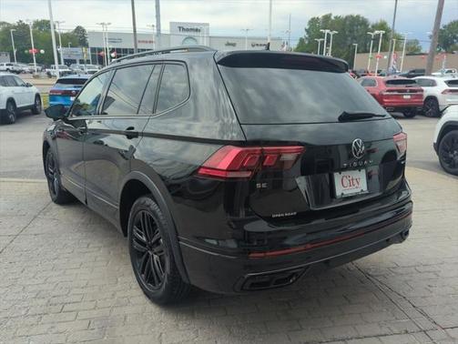 2022 Volkswagen Tiguan 2.0T SE R-Line Black 4MOTION