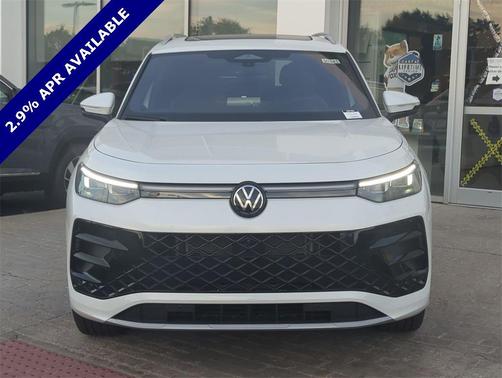 2025 Volkswagen Tiguan 2.0T SEL R-Line 4MOTION