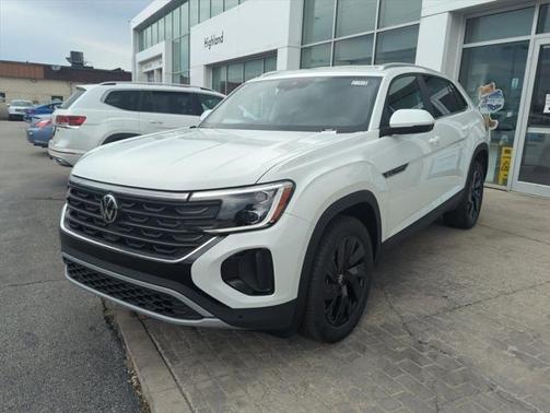 2025 Volkswagen Atlas Cross Sport 2.0T SE w/Technology 4MOTION