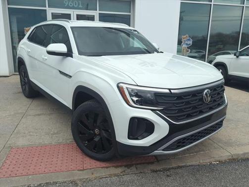 2025 Volkswagen Atlas Cross Sport 2.0T SE w/Technology 4MOTION