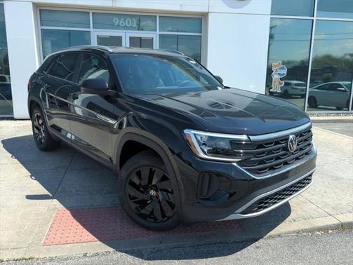 2025 Volkswagen Atlas Cross Sport 2.0T SE w/Technology 4MOTION
