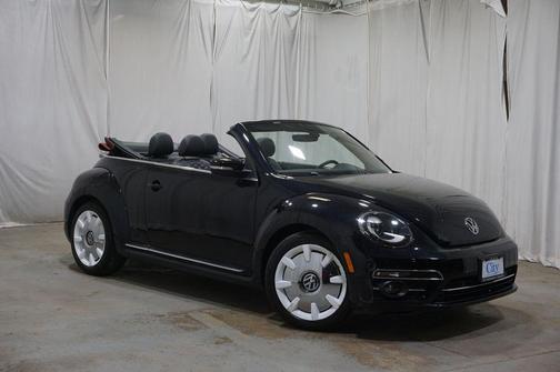 2019 Volkswagen Beetle 2.0T SE