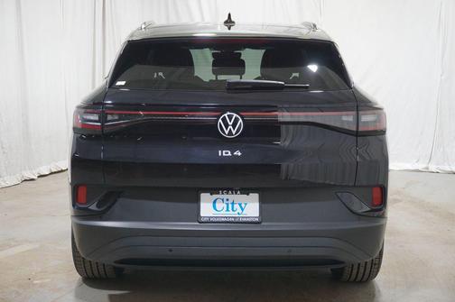 Deep Black 2023 Volkswagen ID.4 Pro