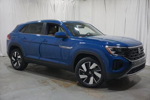 2025 Volkswagen Atlas Cross Sport 2.0T SE w/Technology 4MOTION