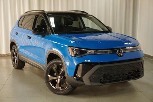 2025 Volkswagen Taos 1.5T SE Black