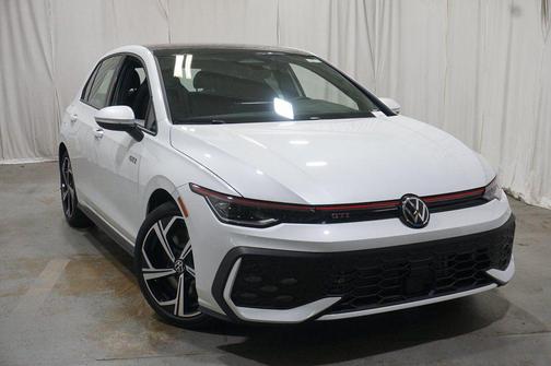 Opal White 2026 Volkswagen Golf GTI 2.0T SE DSG