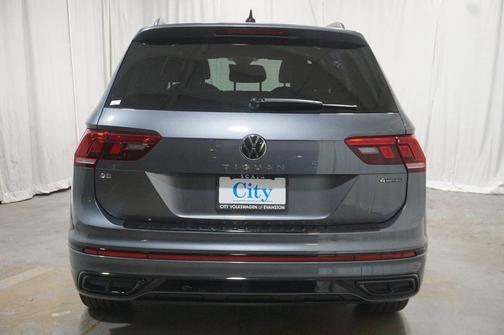 2023 Volkswagen Tiguan 2.0T SE R-Line Black 4MOTION