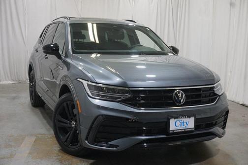 2023 Volkswagen Tiguan 2.0T SE R-Line Black 4MOTION