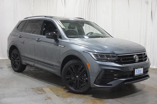 2022 Volkswagen Tiguan 2.0T SE R-Line Black