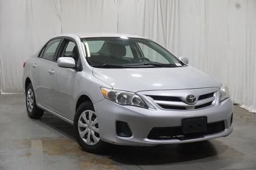 2011 Toyota Corolla LE