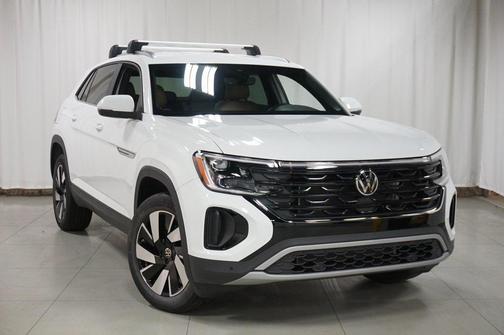 2026 Volkswagen Atlas Cross Sport 2.0T SE w/Technology 4MOTION