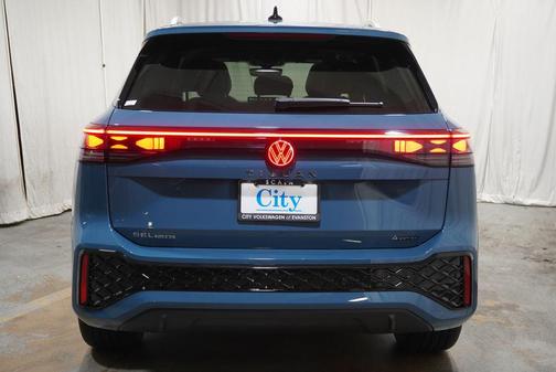 2026 Volkswagen Tiguan 2.0T SEL R-Line 4MOTION